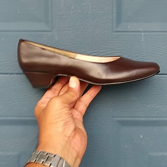 Soft Style by Hush Puppies "ANGEL PUMP II" - Picture 2 of 13